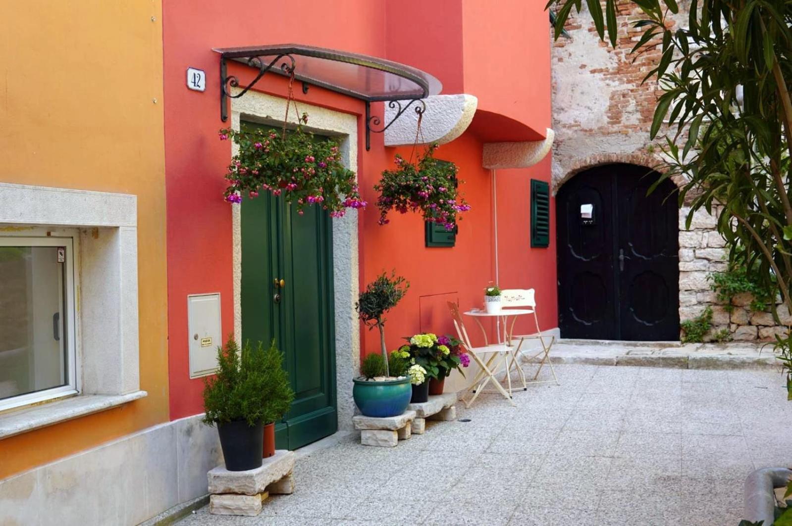 Old Town Seabreeze Residence Rovinj Exteriör bild
